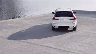 VOLVO XC60 T6 Recharge Plug-in Hybrid AWD automatico Ultimate Dark 7