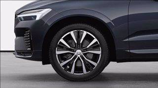 VOLVO XC60 B4 (d) automatico Plus Dark N1 14