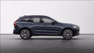 VOLVO XC60 B4 (d) automatico Plus Dark 15