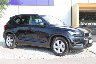 VOLVO XC40 D3 AWD Geartronic Momentum Core 2