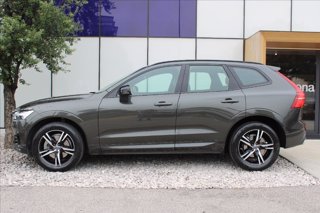 VOLVO XC60 B5 (d) AWD Geartronic R-design 3