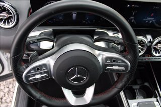 MERCEDES GLB 200 d Automatic Premium 16