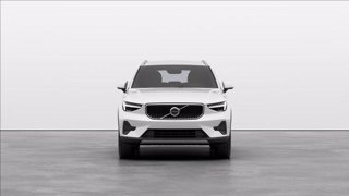 VOLVO XC40 B3 automatico Core 5