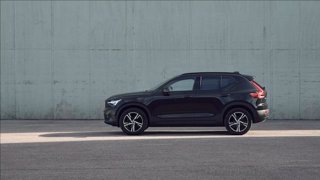 VOLVO XC40 B3 automatico Plus Dark 7