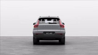 VOLVO XC40 B3 automatico Plus Dark 3