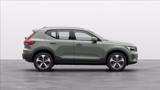 VOLVO XC40 B3 automatico Core 4