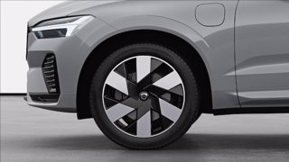 VOLVO XC60 T6 Recharge Plug-in Hybrid AWD automatico Plus Dark 15