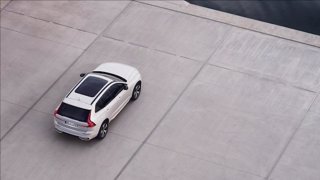 VOLVO XC60 T6 Recharge Plug-in Hybrid AWD automatico Plus Dark 8