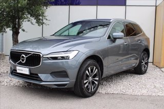 VOLVO XC60 B4 (d) AWD Geartronic Momentum