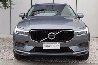 VOLVO XC60 B4 (d) AWD Geartronic Momentum 1