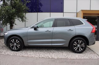 VOLVO XC60 B4 (d) AWD Geartronic Momentum 3