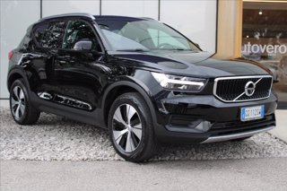 VOLVO XC40 T2 Geartronic Momentum Pro 2