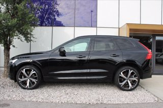 VOLVO XC60 B4 (d) AWD automatico Plus Dark 3