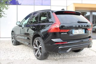 VOLVO XC60 B4 (d) AWD automatico Plus Dark 4