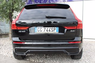 VOLVO XC60 B4 (d) AWD automatico Plus Dark 5