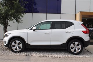 VOLVO XC40 T3 Geartronic Momentum Pro 3