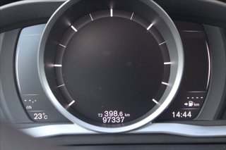 VOLVO V60 D2 Geartronic Momentum 13