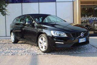 VOLVO V60 D2 Geartronic Momentum 2