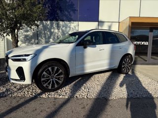 VOLVO XC60 B4 automatico Plus Dark