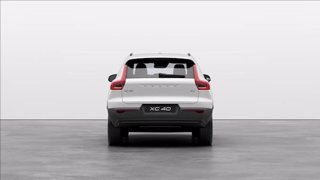 VOLVO XC40 B3 automatico Plus Dark 3