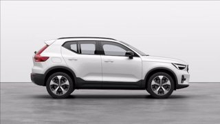 VOLVO XC40 B3 automatico Plus Dark 4