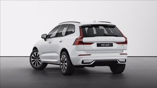 VOLVO XC60 B5 AWD automatico Plus Dark 2