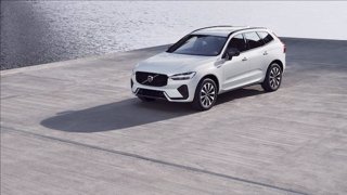 VOLVO XC60 B5 AWD automatico Plus Dark 6