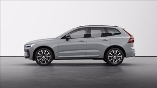 VOLVO XC60 B5 AWD automatico Plus Dark 1