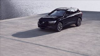 VOLVO XC60 B5 AWD automatico Plus Dark 6