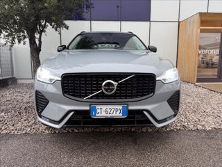 VOLVO XC60 B4 automatico Plus Dark 1