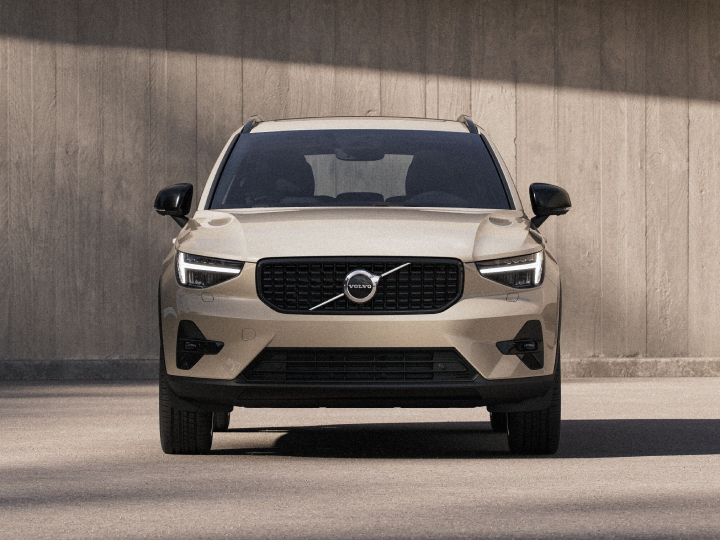 Volvo Leasing XC40 B3 Mild Hybrid Essential